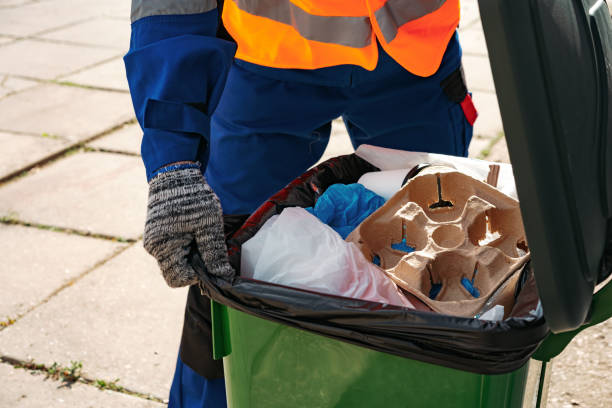 Best Garage Cleanout  in Bruceton, TN